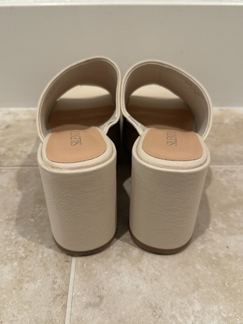NWOT Silent D CEELIA Genuine Leather Sandal Oatmilk Beige Size 38 - Picture 5 of 6